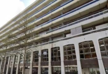 Location bureaux Paris 17 près Batignolles et métro Pereire