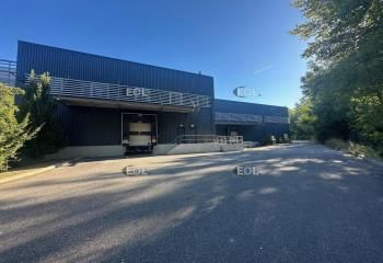 Location entrepôt neuf Aix-en-Provence - 2 quais et bureaux