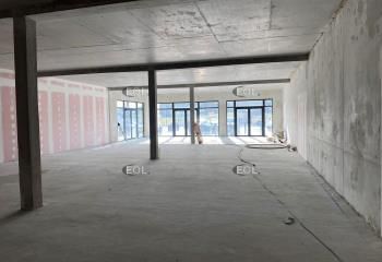 Location local commercial Éguilles - Zone d'entrée