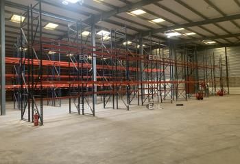 Bâtiment indépendant à louer Saint-Andiol - Zone d'activités