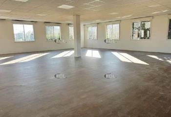 Bureaux à louer Le Pontet - Proche autoroute et commerces