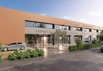 Location local commercial neuf ZA Roquevaire - Parking en façade