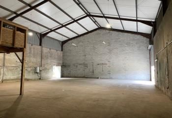 Location local d'activité Gonfaron - Hauteur 7 à 8 m