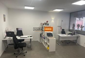 Vente bureau Hyères centre-ville - Proximité commodités
