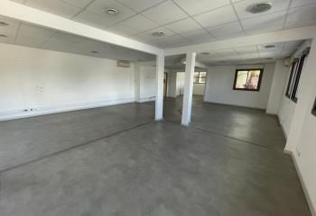 Local d'activité à louer Le Muy - Proximité autoroute