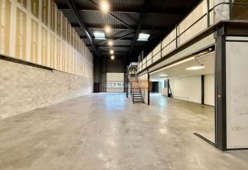 Location local d'activité Fréjus - Proche A8