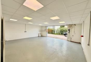 Location local d'activité Puget-sur-Argens - Proche A8