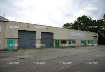 Locaux d'activité à louer Vaulx-en-Velin - Proximité Carré de Soie