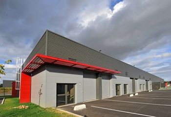 Local d'activité à louer Saint-Jean-d'Illac - Proche aéroport et A63