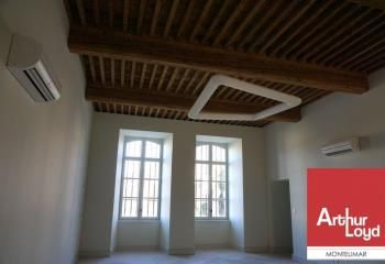 Location bureau Bollène centre-ville, nombreux stationnements publics