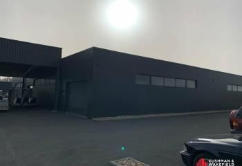 Vente bâtiment d'activité Saint-Denis-de-Pile - Proche A89 sortie 10