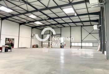 Location locaux d'activité Saint-Priest - Proche A43 et T2