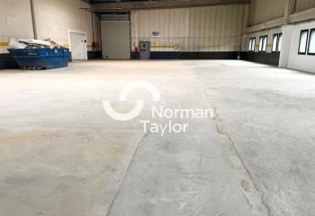 Local d'activité à louer Vénissieux - Proche transports en commun