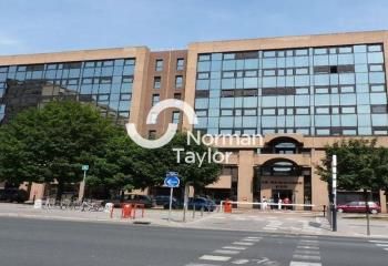 Location bureaux Lyon 3 - Proche gare Part-Dieu, tramway et aéroport