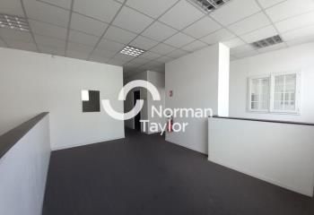 Location bureaux Saint-Priest - Proche Rocade Est et A43