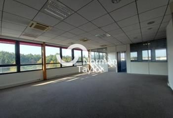 Location bureaux Saint-Priest - Parc Technologique, Tramway T2, Autoroute A43