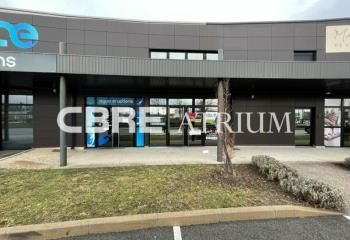 Local commercial à louer Cournon-d'Auvergne - Zone commerciale