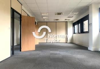 Location bureaux Lyon 3 - Proche Part-Dieu, bus et métro