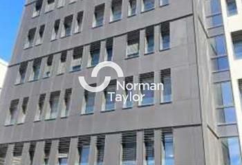 Bureaux à louer Décines-Charpieu - Proche Stade OL et transports