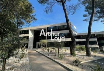Location bureaux Sophia Antipolis - Proximité centre de vie Saint Philippe et autoroute A8