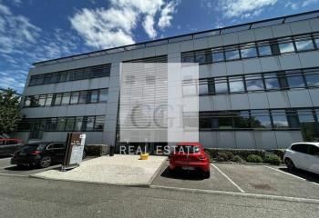 Location bureaux Saint-Priest - Parc Technologique - Proche A43, bus et tram