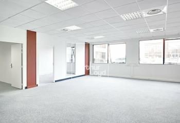 Location bureaux Saint-Thibault-des-Vignes - Proche A4 et Francilienne