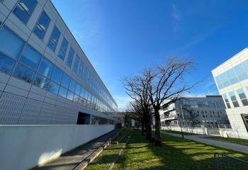 Location bureaux Saint-Herblain - Proche centre commercial Atlantis et pôle services