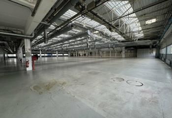 Location bâtiment d'activités Vénissieux - Proche périphérique Laurent Bonnevay