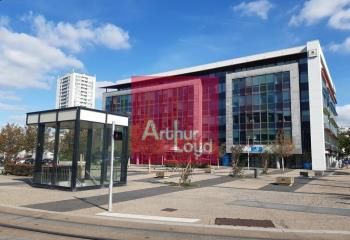 Location bureaux Clermont-Ferrand - Proche Tramway et autoroutes