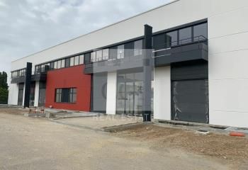 Location bureaux Dardilly - Parc d'activités, bus et parking