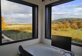 Location bureaux Éguilles - Proche A8 et A51