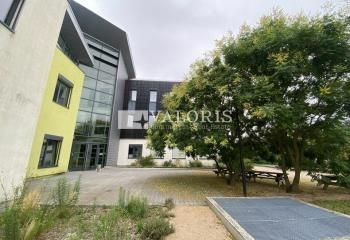 Vente bureaux Saint-Priest - Parc technologique, proche tramway et bus
