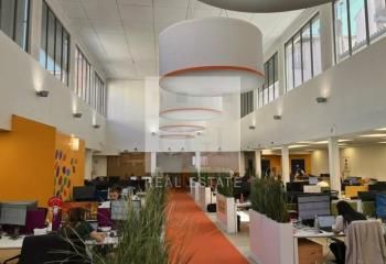 Location bureaux Lyon 2 - Proche gare Perrache, métro, tram et autoroutes