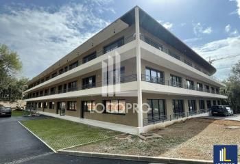 Coworking Biot - Route des Colles - Proximité commodités