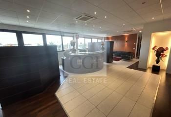 Location bureaux Dardilly - Proche A6 et bus 89D Technopole