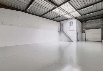 Local d'activité à louer Saint-Ouen-l'Aumône - Proche autoroutes