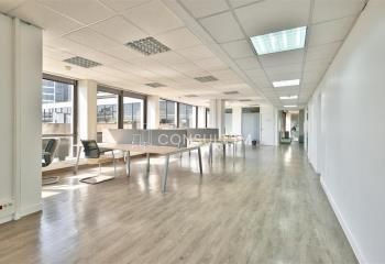 Vente bureaux Saint-Cloud, proche des transports et des commodités