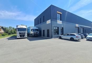 Local d'activité à louer Neuville-sur-Saône - Accès A46 et bus