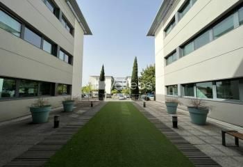 Location bureaux Blagnac - Proximité aéroport et bus ligne 30