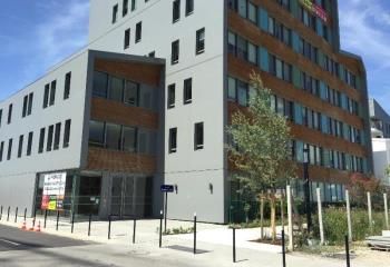 Location bureaux Bordeaux Bassins à Flots - Proche Tramway et Pont Chaban Delmas