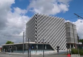 Location bureaux Lormont - Proche tramway, rocade et Pont d'Aquitaine