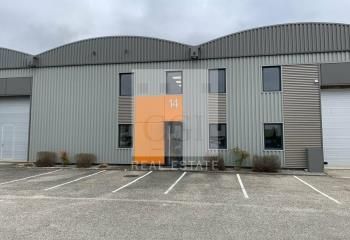 Local d'activité à louer Dardilly - Proche lignes de bus