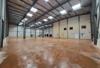 Location entrepôt Lozanne - Proximité A6 et A89