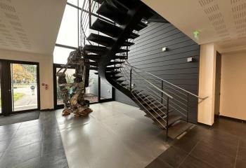 Location bureaux Strasbourg Hautepierre - Proche A35, bus, tram et train