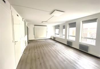 Location bureaux Paris 9 - Proche place Saint-Georges et métro