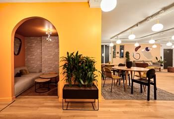 Location bureaux Paris 10 - Proche République et Strasbourg Saint-Denis