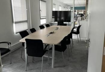 Location bureaux Clermont-Ferrand - Secteur République - Proche tram