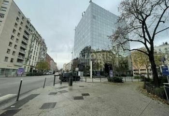 Location bureaux Villeurbanne - Proche pôle multimodal Charpennes et métro