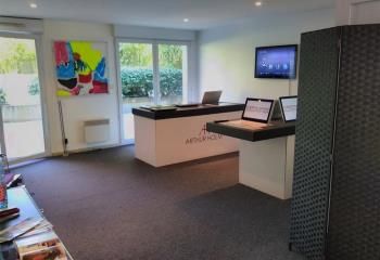 Location bureau Fontenay-sous-Bois, proche RER A et Bois de Vincennes