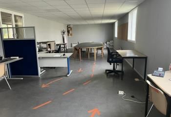 Local d'activité à louer Nazelles-Négron - Zone d'activité Les Poujeaux